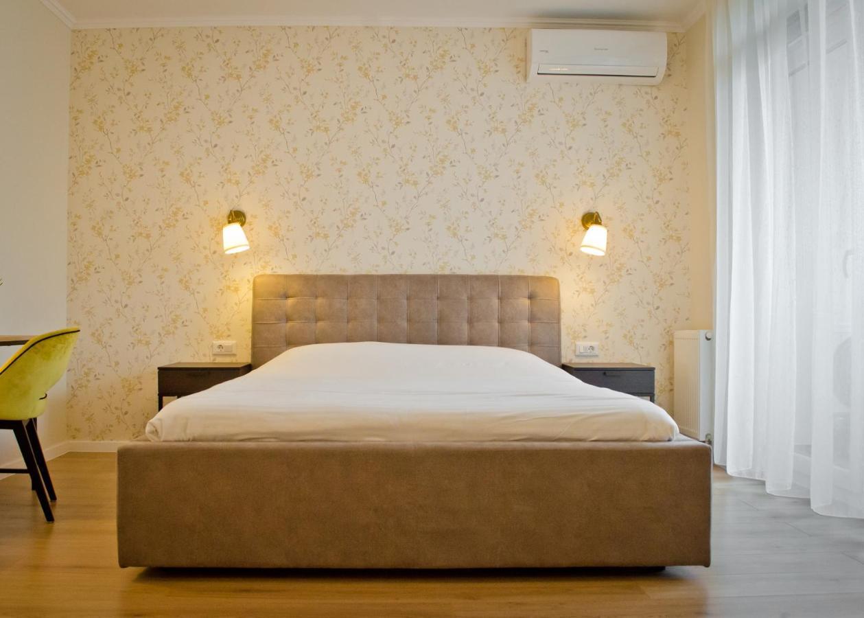 Amber Studio Oradea Apartman Kültér fotó