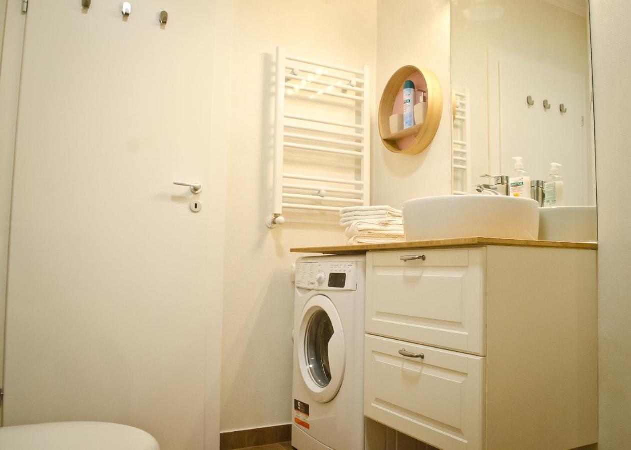 Amber Studio Oradea Apartman Kültér fotó